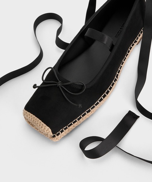 CHARLES & KEITH(チャールズ & キース)の「フェイクスエード ボウタイアラウンドエスパドリーユバレエフラット(バレエシューズ・レディース・ブラック系その他2/サンドベージュ・22.5cm/23cm/23.5cm/24.5cm/25cm/25.5cm/26.5cm)」の10枚目の写真