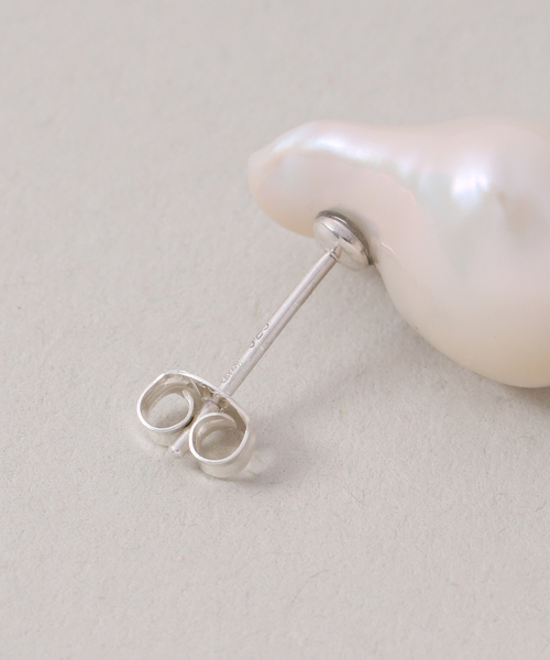 Lilas(リラ)の「《WEB限定》【SAMH by LILAS】 オイスターパールピアス SV(両耳)(ピアス(両耳用)・レディース・シルバー・FREE)」の7枚目の写真