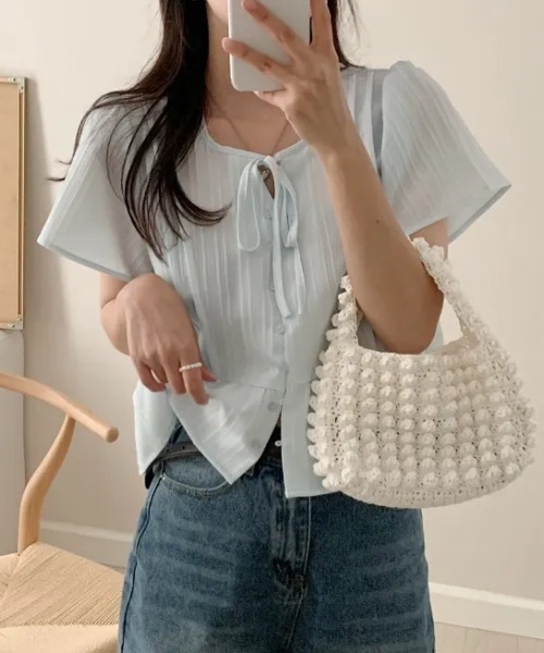 FAVORITO(ファヴォリート)の「リボン付きトップス(シャツ/ブラウス・レディース・ブルー/ホワイト/ピンク・F)」の18枚目の写真