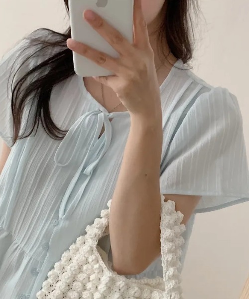 FAVORITO(ファヴォリート)の「リボン付きトップス(シャツ/ブラウス・レディース・ブルー/ホワイト/ピンク・F)」の19枚目の写真