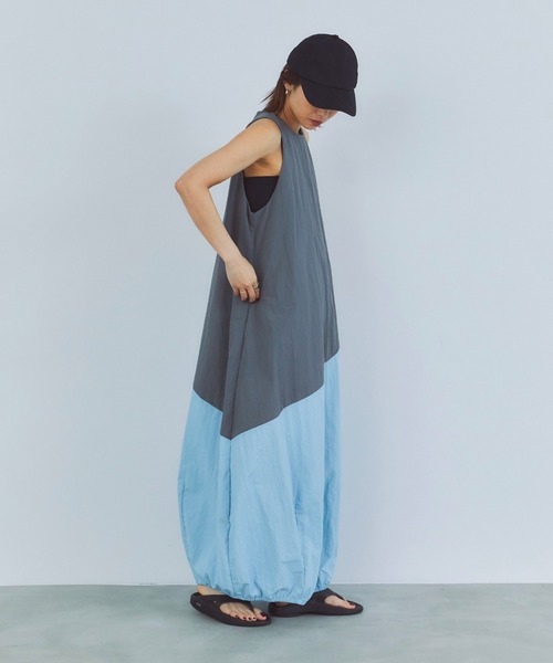 LIENCOEUR（リアンクール）の「リネアバイカラーコクーンワンピース（ワンピース・レディース・ネイビー/グレー・FREE）」の8枚目の写真