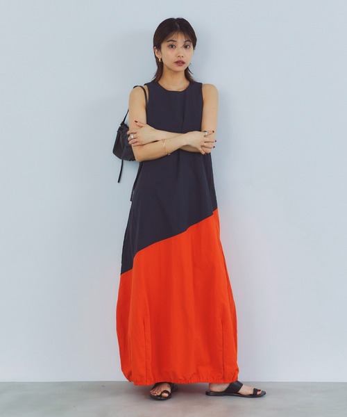 LIENCOEUR（リアンクール）の「リネアバイカラーコクーンワンピース（ワンピース・レディース・ネイビー/グレー・FREE）」の22枚目の写真