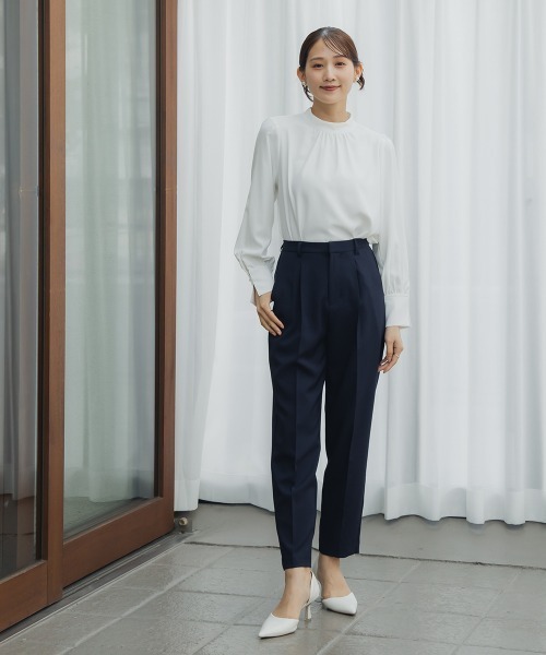 Petitjo（プッチージョ）の「小さいサイズ　袖ボリュームギャザーブラウス　低身長さん・小柄女性（シャツ/ブラウス・レディース・グレイッシュベージュ/ホワイト・PL/PM/PS/PSS）」の3枚目の写真