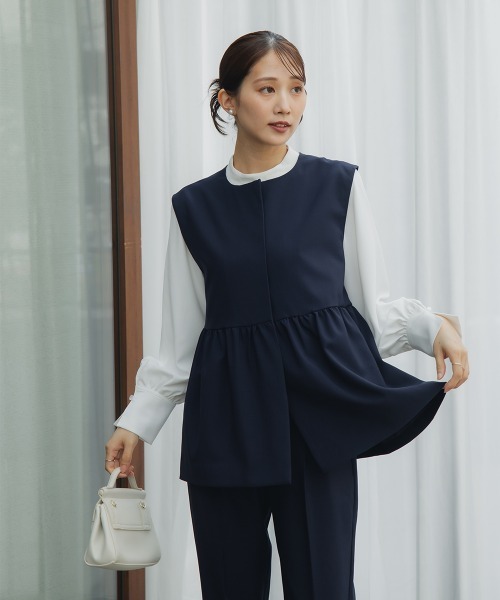 Petitjo（プッチージョ）の「小さいサイズ　袖ボリュームギャザーブラウス　低身長さん・小柄女性（シャツ/ブラウス・レディース・グレイッシュベージュ/ホワイト・PL/PM/PS/PSS）」の14枚目の写真