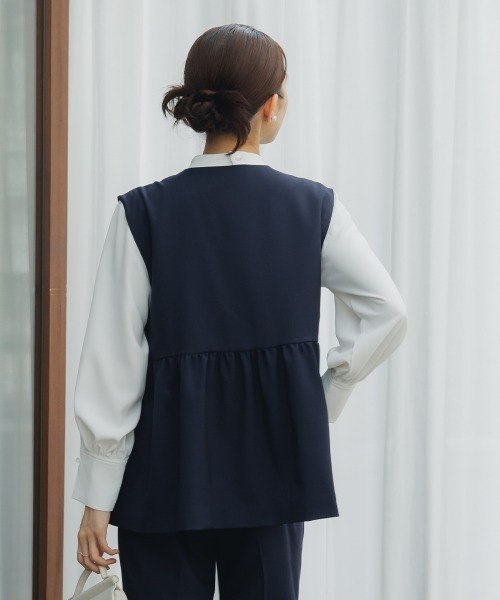 Petitjo（プッチージョ）の「小さいサイズ　袖ボリュームギャザーブラウス　低身長さん・小柄女性（シャツ/ブラウス・レディース・グレイッシュベージュ/ホワイト・PL/PM/PS/PSS）」の16枚目の写真