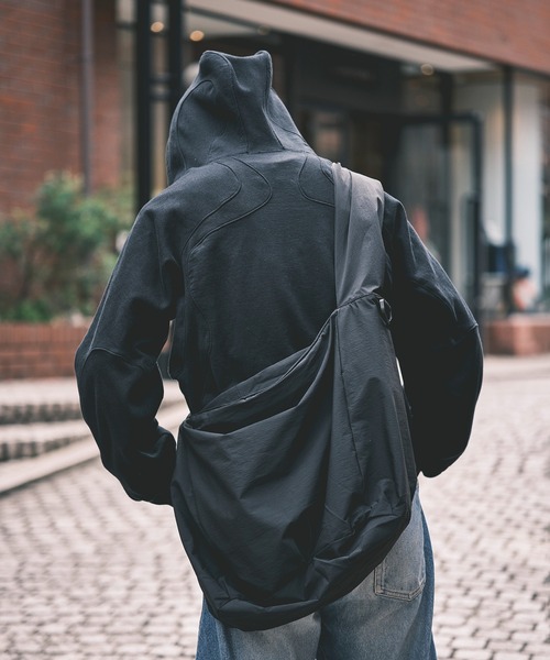 alk phenix（アルクフェニックス）の「別注 FUROSHIKI BAG（ショルダーバッグ・メンズ・ブラック・FREE）」の19枚目の写真