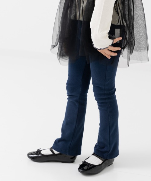 chil2(チルツー)の「ハイパーストレッチ フレアパンツ(その他パンツ・キッズ・チャコールグレー/ラベンダー/ワインレッド/クリーム/ミント/ピンク/グレー/ネイビー/ブラック/ライトブルー・90cm/110cm/130cm/140cm/150cm/100cm/120cm)」の22枚目の写真