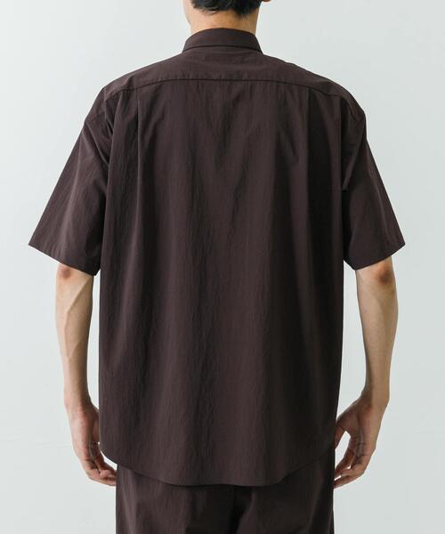 URBAN RESEARCH（アーバンリサーチ）の「NYLON DRY STRETCH SHIRTS（シャツ/ブラウス・メンズ・バーガンディー/ブラック・MEDIUM/LARGE）」の8枚目の写真