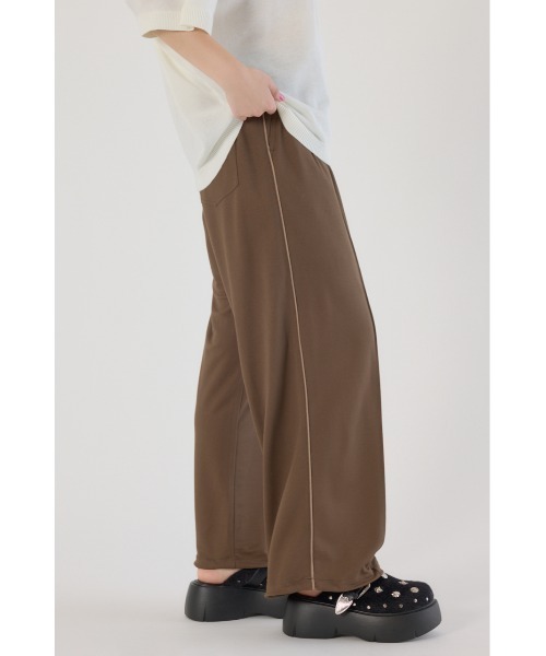 RODEO CROWNS WIDE BOWL（ロデオクラウンズワイドボウル）の「パイピングイージーパンツ（その他パンツ・レディース・ブラウン/グレー/ブラック・FREE）」の17枚目の写真