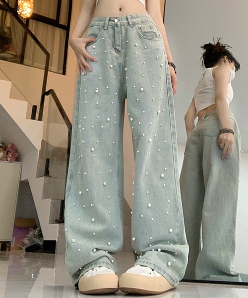 CHUL(チュル)の「パール付きルーズストレートハイウエストパンツ(デニムパンツ・レディース・ブルー・SMALL/MEDIUM/LARGE/X-LARGE)」の9枚目の写真