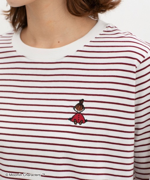 Honeys（ハニーズ）の「ムーミン／長袖Ｔシャツ（Tシャツ/カットソー・レディース・ピンク/ホワイト×レッド/ブラウン系その他/グレー系その他/スミクロ/オートミール・S/M/LL/L）」の2枚目の写真