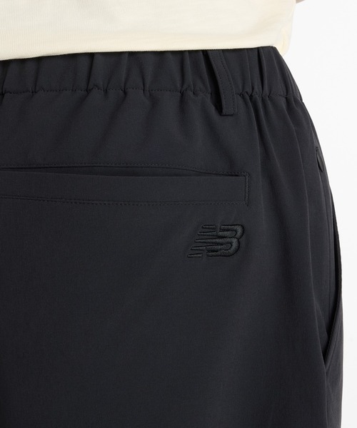 NB GREY テーパードパンツ（スラックス）｜New Balance