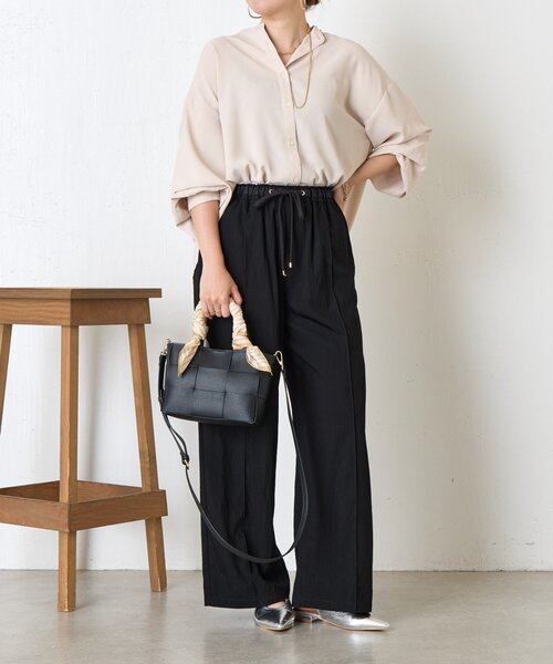 Jena espace merveilleux(ジェナ エスパスメルヴェイユ)の「バックラッフルシャツ(シャツ/ブラウス・レディース・ブラック/ベージュ/パープル・FREE)」の13枚目の写真