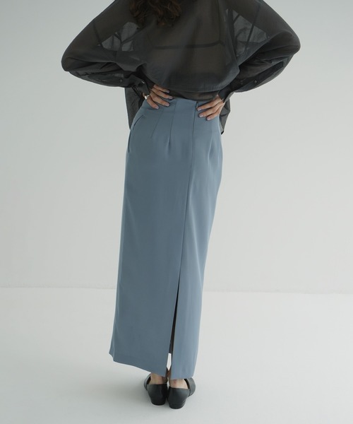 CLANE（クラネ）の「HIGH WAIST STRAIGHT SATIN SKIRT（スカート・レディース・ブラック/ブルー・0/1/2）」の4枚目の写真