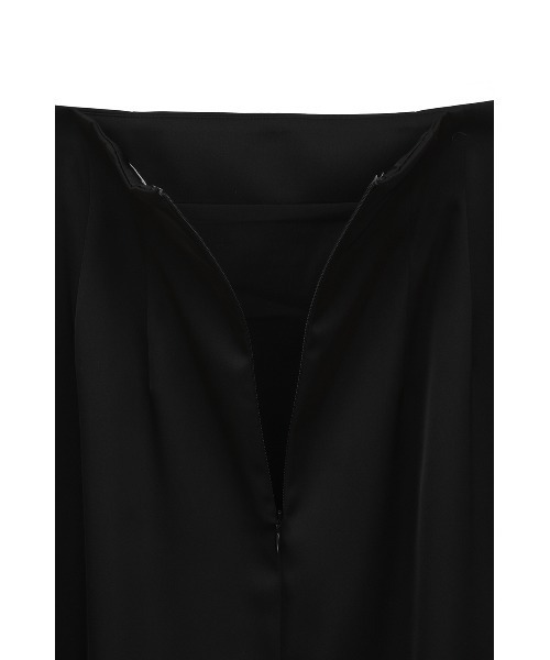 CLANE（クラネ）の「HIGH WAIST STRAIGHT SATIN SKIRT（スカート・レディース・ブラック/ブルー・0/1/2）」の11枚目の写真
