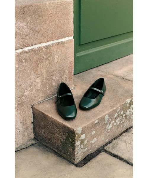 ECCO(エコー)の「ふわっと快適 MARGOT メリージェーン しなやか上質カウレザー 本革(パンプス・レディース・グリーン・36/37/38/39/35)」の5枚目の写真