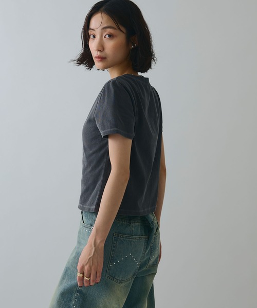 ELLEgirl(エルガール)の「《Barbie×ELLEgirl》 コンパクトTシャツ(Tシャツ/カットソー・レディース・オフホワイト/チャコール・FREE)」の10枚目の写真
