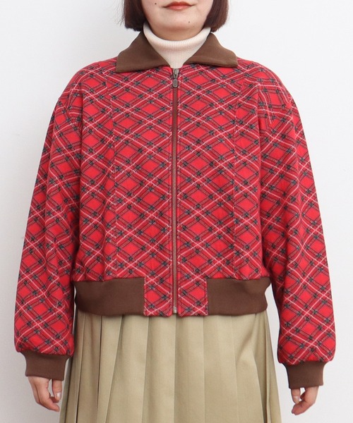 CHILD WOMAN（チャイルドウーマン）の「チェック柄キルトジャカード ブルゾン（ブルゾン・レディース・レッド・FREE）」の18枚目の写真