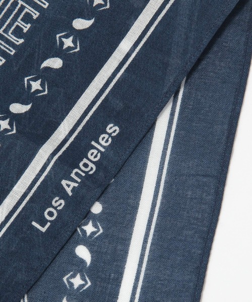 BAYFLOW(ベイフロー)の「【AMERICAN RAG CIE】ロゴバンダナ(ユニセックス)(その他雑貨・レディース・ネイビー/ボルドー/グリーン/ブルー・FREE)」の10枚目の写真