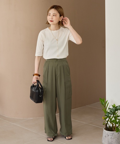 AMERICAN HOLIC(アメリカンホリック)の「サテンカーゴパンツ(その他パンツ・レディース・ネイビー/カーキ/グレイッシュベージュ・M/L)」の14枚目の写真