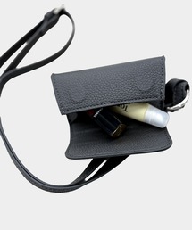 DRAW（ドロー）の「DRAW(ドロー) / リップバッグ 【シュリンクビーガンレザー】チャームキーホルダー（その他小物）」