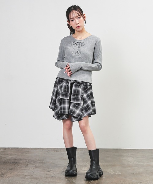 Honeys(ハニーズ)の「シャツ巻き風ミニスカート(スカート・レディース・レッド系その他/ブラック系その他/イエロー系その他・L/M/S)」の5枚目の写真