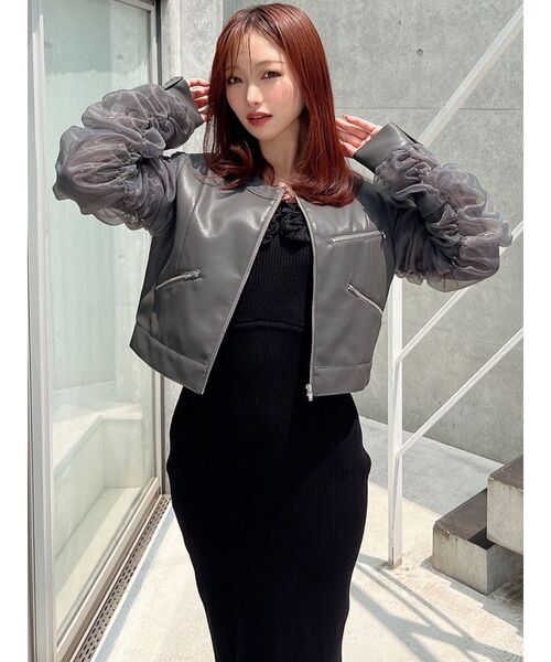 RESEXXY（リゼクシー）の「シアースリーブ合皮ブルゾン（ブルゾン・レディース・アイボリー/ブラック/チャコールグレー・FREE）」の6枚目の写真