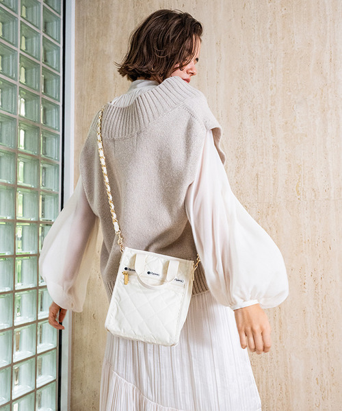 LeSportsac（レスポートサック）の「CHAIN MINI N/S TOTE サンドバー