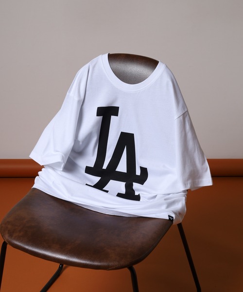 '47(フォーティーセブン)の「47Brand MLB公認 プリントTeeシャツ ヤンキース ドジャース(Tシャツ/カットソー・メンズ・ブルー系その他2/ブラック系その他2/ブラック/ブラック系その他5/ブラック系その他3/ブルー/ブラック系その他/ブルー系その他/ネイビー/ブラック系その他4/ホワイト/ホワイト系その他/ブラック系その他6・XL/L/M)」の3枚目の写真