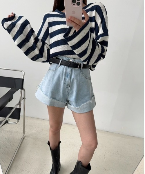 semuse(セミューズ)の「ボーダー柄バックカシュクールニットトップス(ニット/セーター・レディース・ブラック/ベージュ/ピンク・FREE)」の6枚目の写真