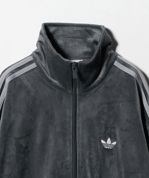 adidas Originals＞ファイヤーバード ベロアトラックトップ（ジャージ