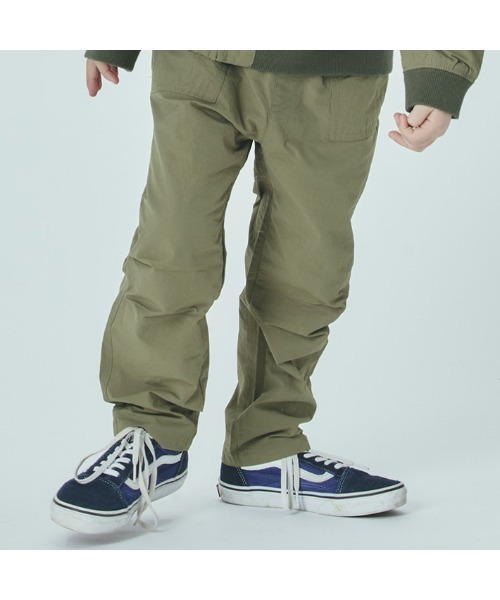 Smoothy（スムージー）の「Smoothy Nylon pants / スムージー ナイロンパンツ（その他パンツ・キッズ・ブラック/カーキ・150/160/140/120/130）」の2枚目の写真