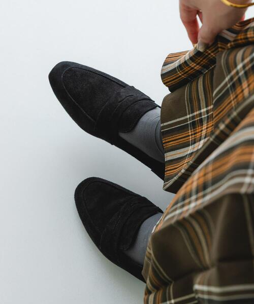 RODE SKO(ロデスコ)の「『WEB限定/一部店舗限定』『リアルレザー』レザーローファー(その他シューズ・レディース・ブラック/キャメル・38/36/37)」の3枚目の写真