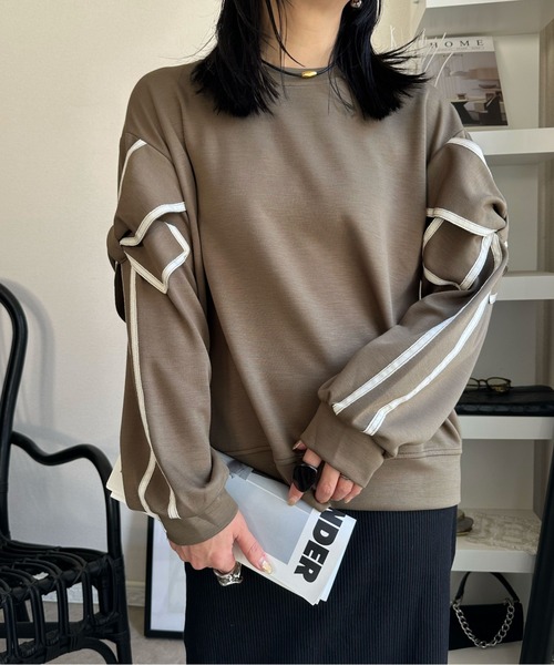 deux amour(ドゥーザムール)の「リボン付きトレーナー(スウェット・レディース・ベージュ/ブラック/カーキ/ホワイト・M~L)」の17枚目の写真