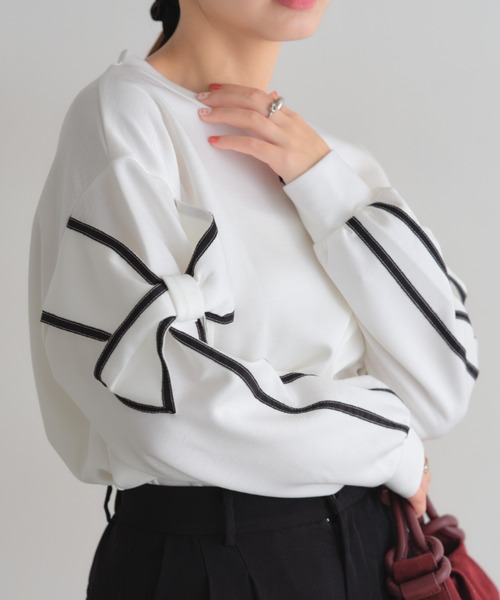 deux amour(ドゥーザムール)の「リボン付きトレーナー(スウェット・レディース・ベージュ/ブラック/カーキ/ホワイト・M~L)」の21枚目の写真