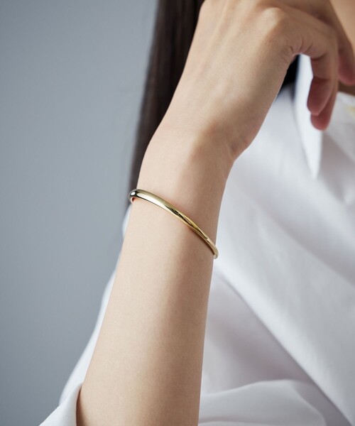 Jouete（ジュエッテ）の「[WEB LIMITED] バングル ラウンド（バングル/リストバンド・レディース・イエローゴールド・FREE）」の7枚目の写真
