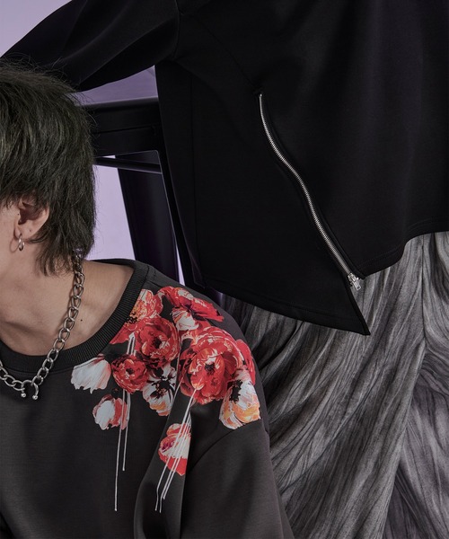 Ellno Loset（エルノロゼット）の「フラワープリントスリットジップポンチロンT（Tシャツ/カットソー・メンズ・ブラック/チャコール・SMALL/MEDIUM/LARGE）」の12枚目の写真