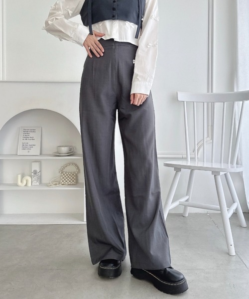 Loueme(ルエム)の「バックリボンタックパンツ(スラックス・レディース・ブラック/グレー・S/M)」の6枚目の写真