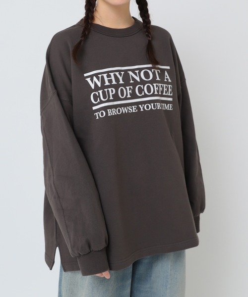 URCH RNA(アーチ アールエヌエー)の「M2553 ”コーヒーどうですか”プリントビッグプルオーバー(Tシャツ/カットソー・レディース・シルバー系その他/チョコ/チャコール・FREE)」の4枚目の写真