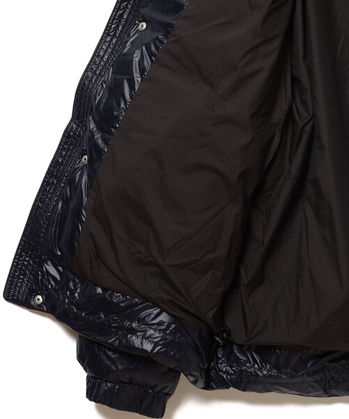 BEAMS HEART(ビームスハート)の「シャイニー フード ダウン ジャケット(ダウンジャケット/コート・メンズ・ブラック/ネイビー・S/M/L/XL)」の22枚目の写真