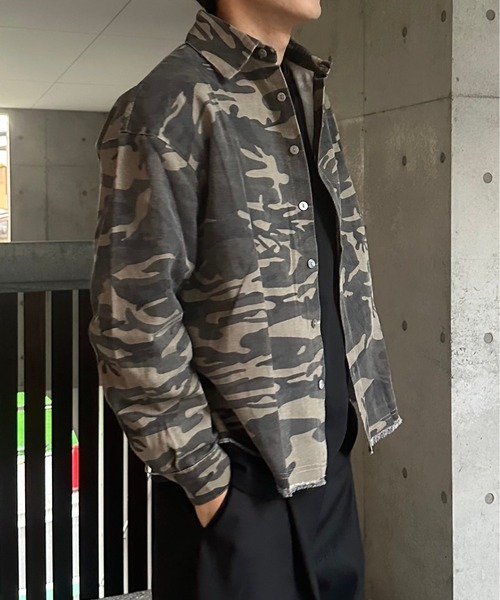 Otte(オッテ)の「アーバンカモフラジャケット(シャツ/ブラウス・メンズ・カーキ・MEDIUM/LARGE/X-LARGE)」の2枚目の写真