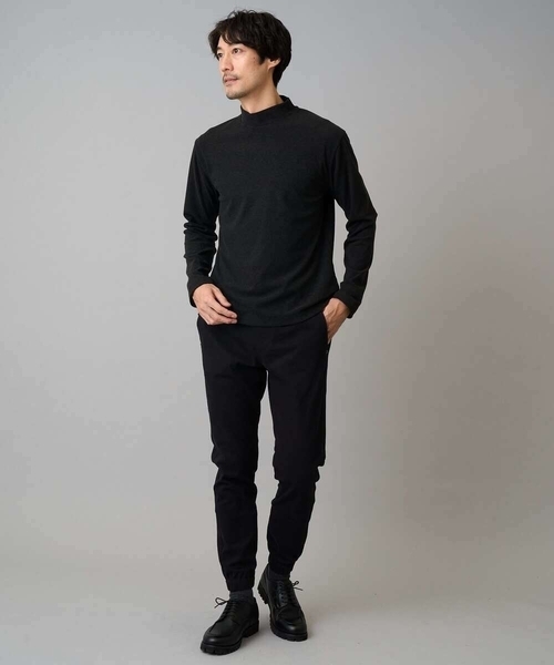a.v.v(アーヴェヴェ)の「カチオンストレッチモックネックスTシャツ〈ON/OFF SERIES〉(Tシャツ/カットソー・メンズ・チャコールグレー/ブラック・50/48/46/44)」の6枚目の写真