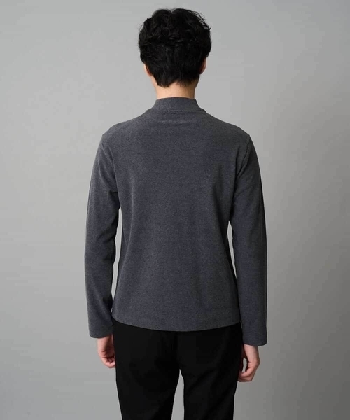 a.v.v(アーヴェヴェ)の「カチオンストレッチモックネックスTシャツ〈ON/OFF SERIES〉(Tシャツ/カットソー・メンズ・チャコールグレー/ブラック・50/48/46/44)」の16枚目の写真