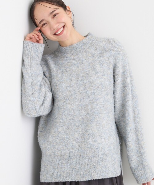 DRESKIP（ドレスキップ）の「【S-LL】ほんのりラメで華やか ふわふわハイネックニット（ニット/セーター・レディース・オフホワイト/スモーキーグリーン系/ライトグレー/ピンク系・01/02/03/04）」の2枚目の写真