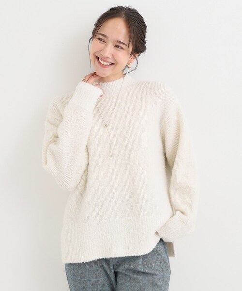 DRESKIP（ドレスキップ）の「【S-LL】ほんのりラメで華やか ふわふわハイネックニット（ニット/セーター・レディース・オフホワイト/スモーキーグリーン系/ライトグレー/ピンク系・01/02/03/04）」の13枚目の写真