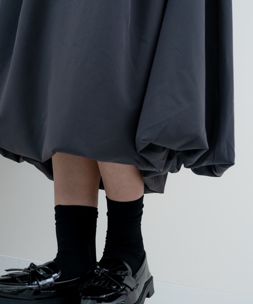 refinedworks（リファインドワークス）の「【refinedworks】 大人フェミニン な バルーンワンピース（ワンピース・レディース・カーキ/チャコールグレー・FREE）」の5枚目の写真