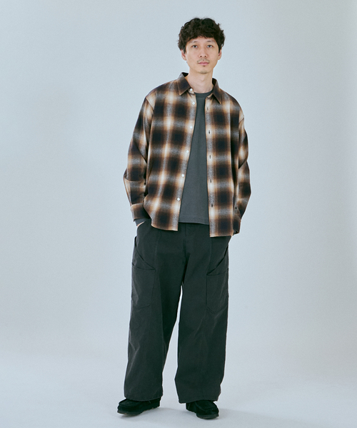 SHELTECH(シェルテック)の「SHELTECH / シェルテック 別注 ウォーム サーマル ピグメント ロンT(Tシャツ/カットソー・メンズ・ダークブルー/ブラウン系その他/ブラック系その他・MEDIUM/LARGE)」の14枚目の写真