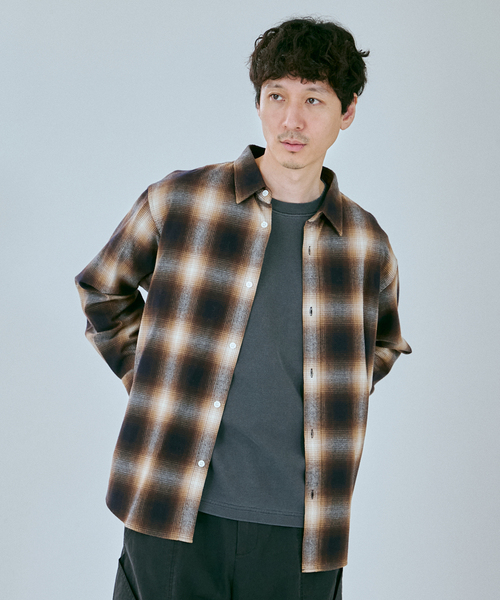 SHELTECH(シェルテック)の「SHELTECH / シェルテック 別注 ウォーム サーマル ピグメント ロンT(Tシャツ/カットソー・メンズ・ダークブルー/ブラウン系その他/ブラック系その他・MEDIUM/LARGE)」の16枚目の写真