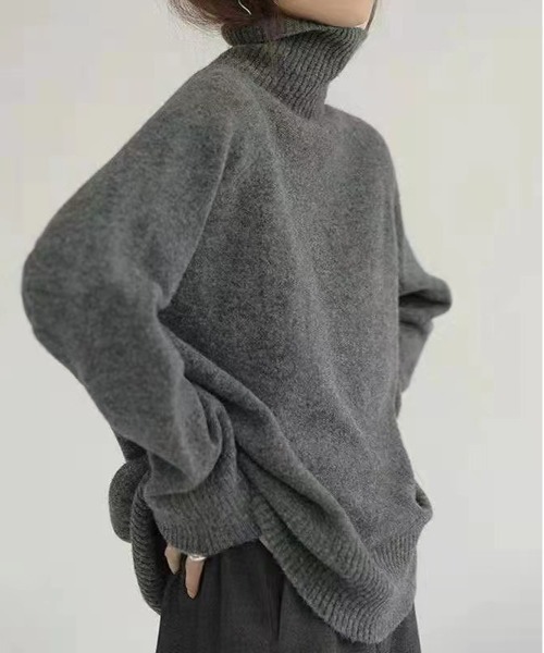 NEW GENTLEMAN(ニュージェントルマン)の「ミア タートルネック ルーズニット(ニット/セーター・レディース・モカ/ネイビー/ホワイト/ブラック/グレイッシュベージュ/ワイン/グレー・FREE)」の13枚目の写真