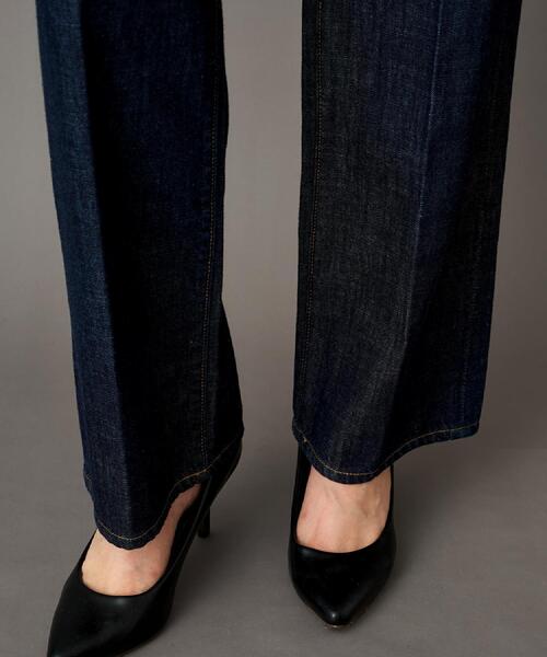 DRESSTERIOR（ドレステリア）の「センタープレスストレートデニム（デニムパンツ・レディース・ブルー系その他・34/36/38/40）」の10枚目の写真